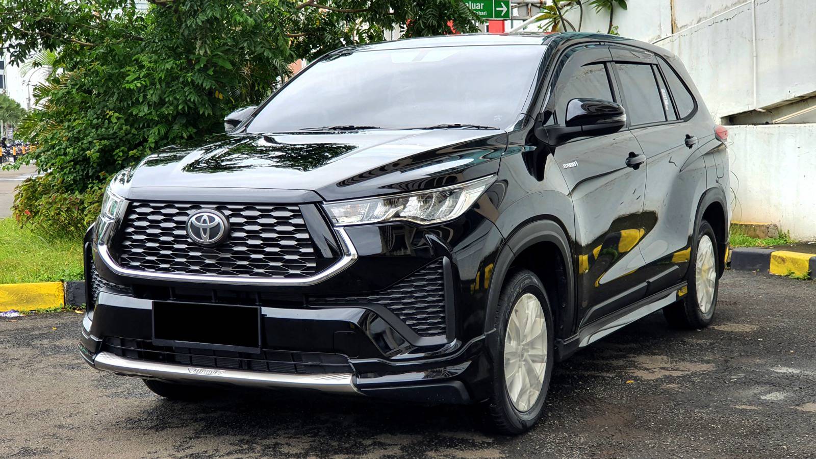 Cho thuê xe ô tô 7 chỗ Toyota Innova  tại Hải Phòng
